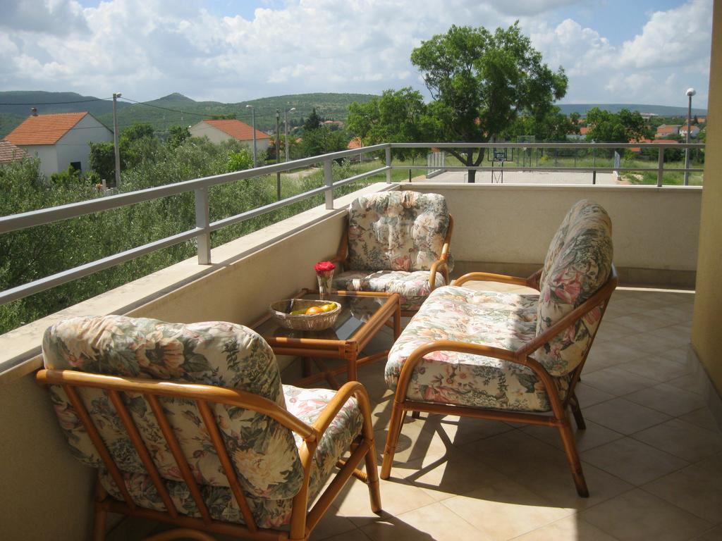 Apartment Promona Drniš Extérieur photo