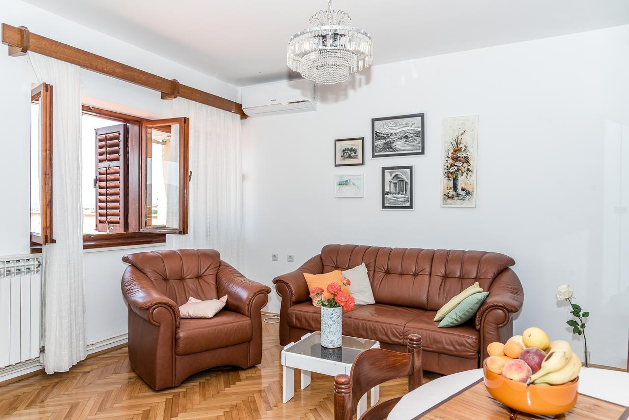 Apartment Promona Drniš Extérieur photo
